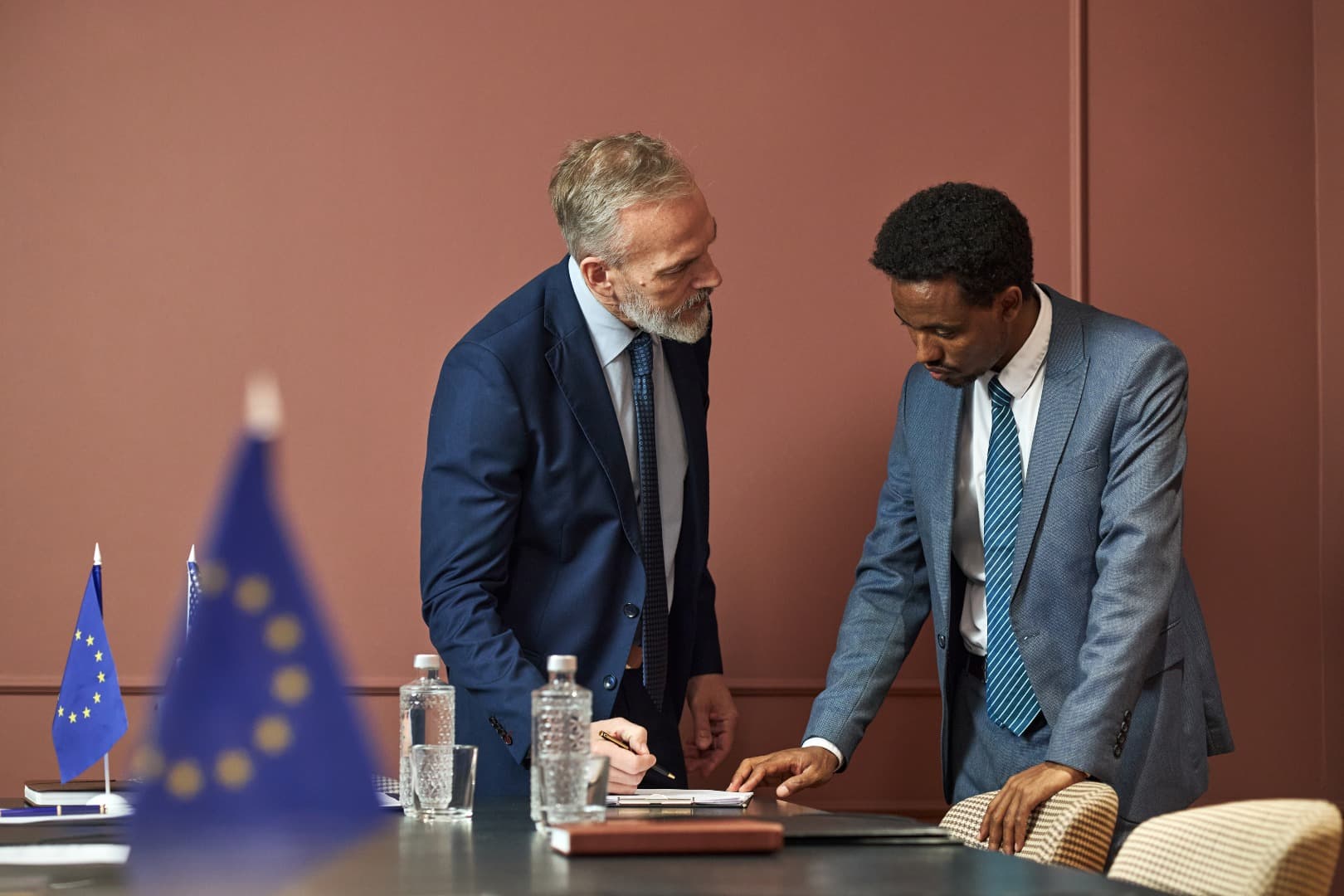 Бизнес-виза категории C в Бельгию: правила, документы и сроки оформления